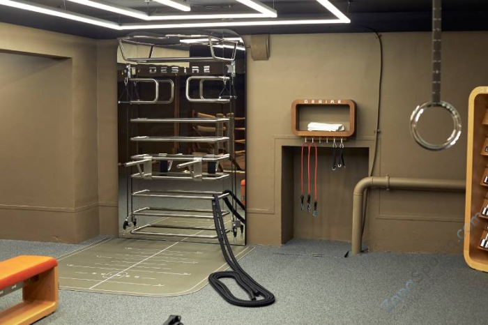 Многофункциональный комплекс с зеркальной стенкой и элементами из нержавеющей стали Desire Prime Vision